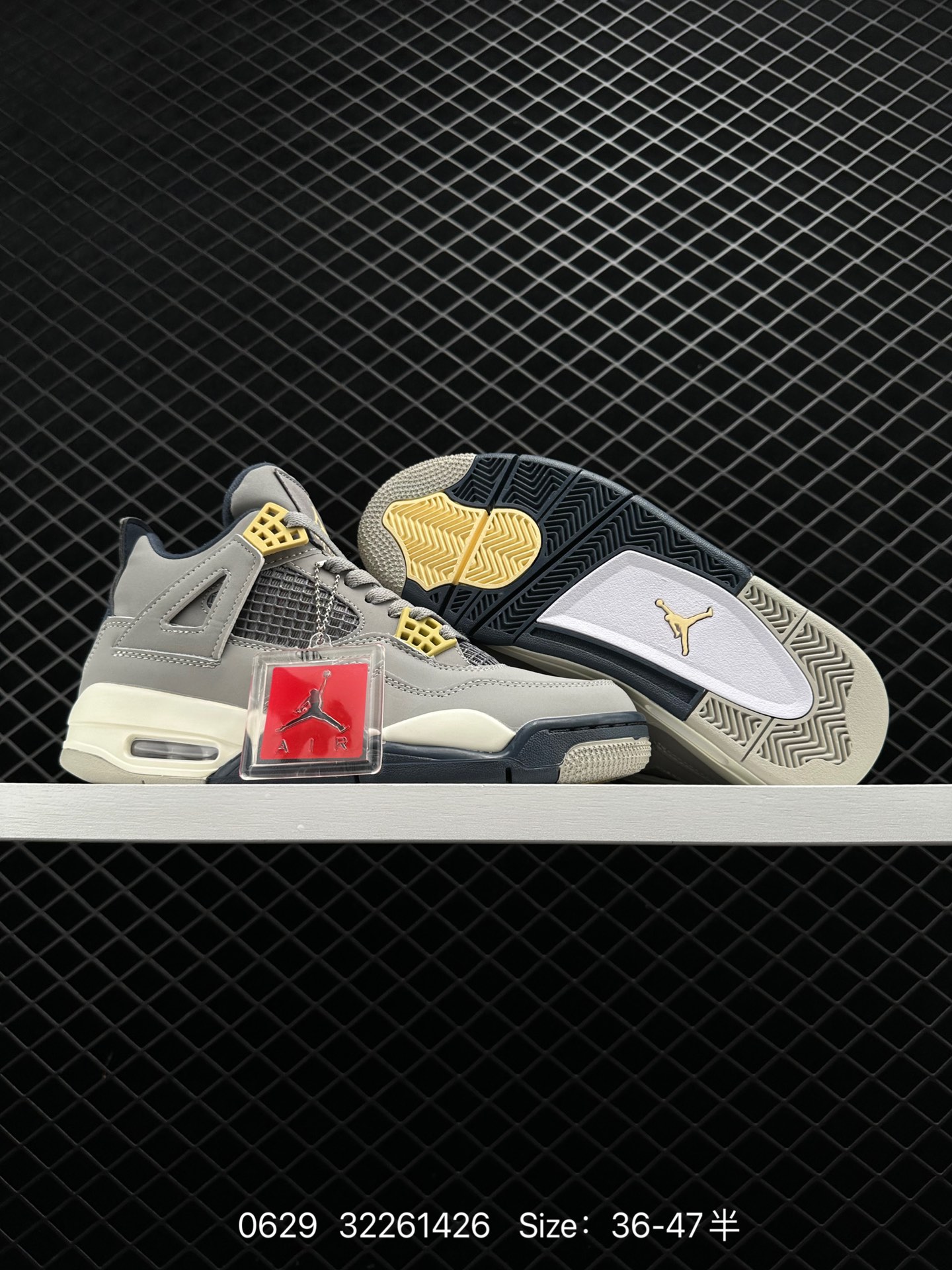 Air Jordan 4 Retro WMNS